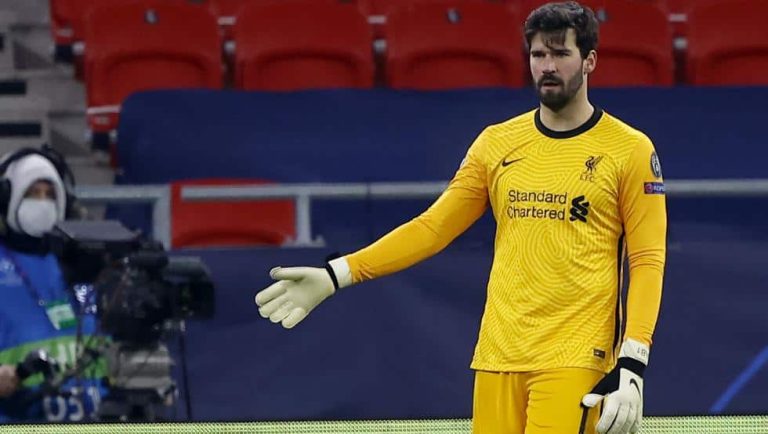 Klopp sobre los errores de Alisson: “Mi confianza en él no ha cambiado”