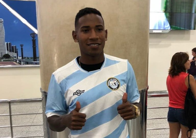 OFICIAL: William Vargas, renovó con Guayaquil City