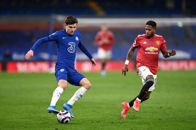SE ALEJA DE LA PUNTA: El United igualó sin goles ante Chelsea
