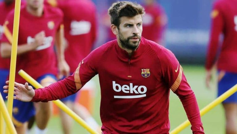Competición abre expediente a Piqué