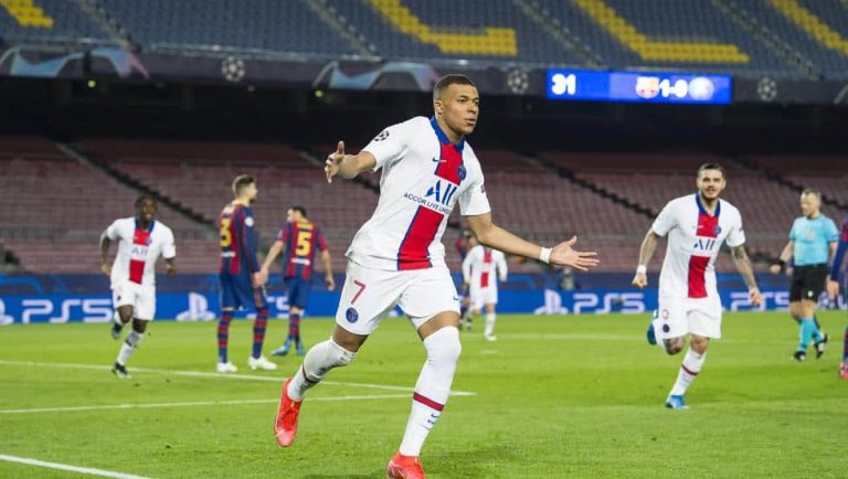Mbappé ya es el tercer máximo goleador de la historia del PSG