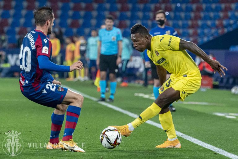 DOLOROSA ELIMINACIÓN: El Villarreal de Pervis quedó fuera en el último minuto de la prórroga