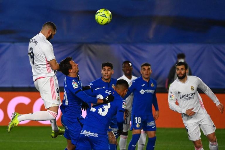 (VIDEO) SIGUEN EN PELEA: Real Madrid ganó en la Liga