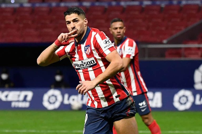 SOBRE LA HORA: Celta igualó al Atlético Madrid pese al doblete de Suárez