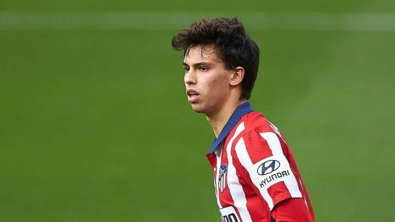 Joao Félix, positivo por COVID-19