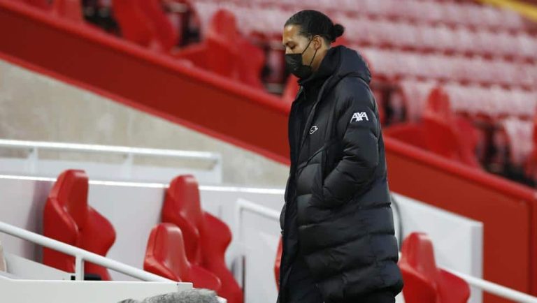 Van Dijk niega a Klopp y no descarta estar para la Eurocopa