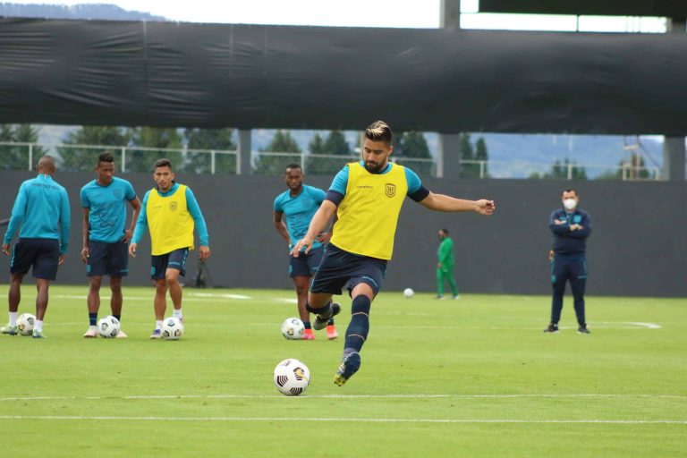 Alfaro: “Le dije a Noboa que es un ejemplo para todos”