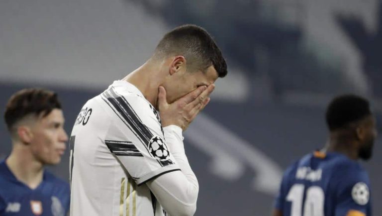 Eliminación de la Juve: CR7, blanco de críticas