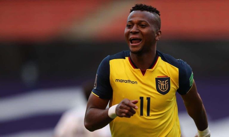 Michael Estrada, ¿en la órbita de Boca?