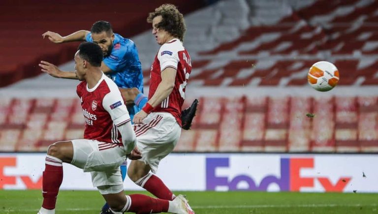 (VIDEO) Arsenal perdió, pero avanza en la Europa League