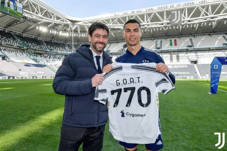 (VIDEO) El homenaje de Juventus a Cristiano por llegar a 770 goles