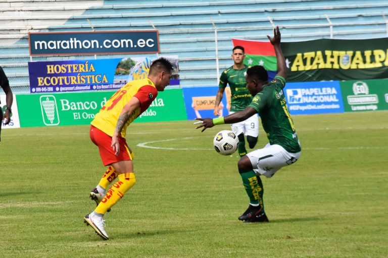 (VIDEO) LLUVIA DE GOLES Y TARJETAS: Aucas empató ante Orense de visitante