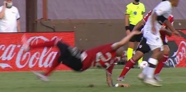 (VIDEO) Escalofriante fractura de Pinola: de dos a tres meses out