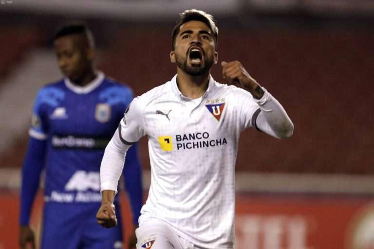 Adolfo Muñoz: “12 días he permanecido sólo en la cama”
