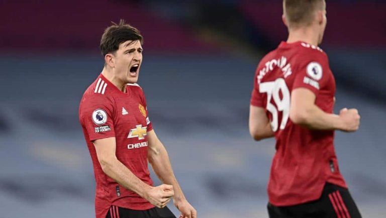Nueva salida de tono de Maguire con un compañero
