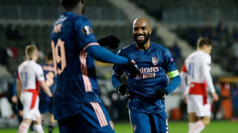 (VIDEO) Arsenal aplastó al Slavia y pasa a semifinales