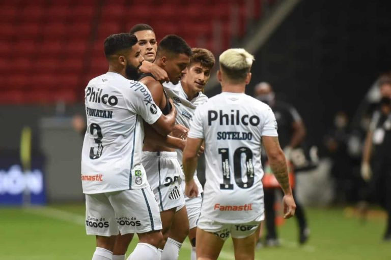 COMPLETÓ EL GRUPO: Santos, el primer rival de BSC en la Libertadores