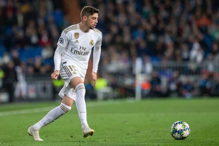 Federico Valverde, baja en el Real Madrid por sospecha de covid-19