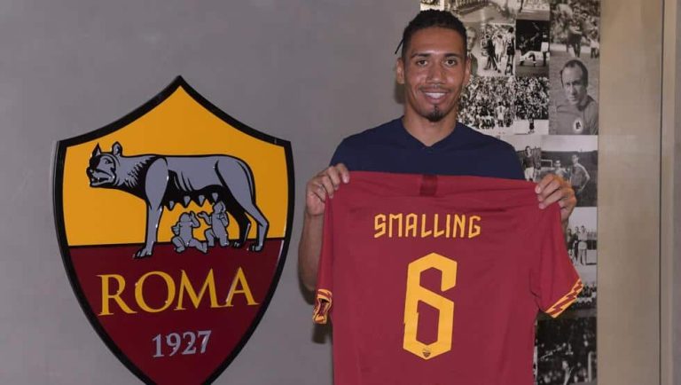 ¡Tremendo! Entraron armados y amenazaron a Smalling en su propia casa