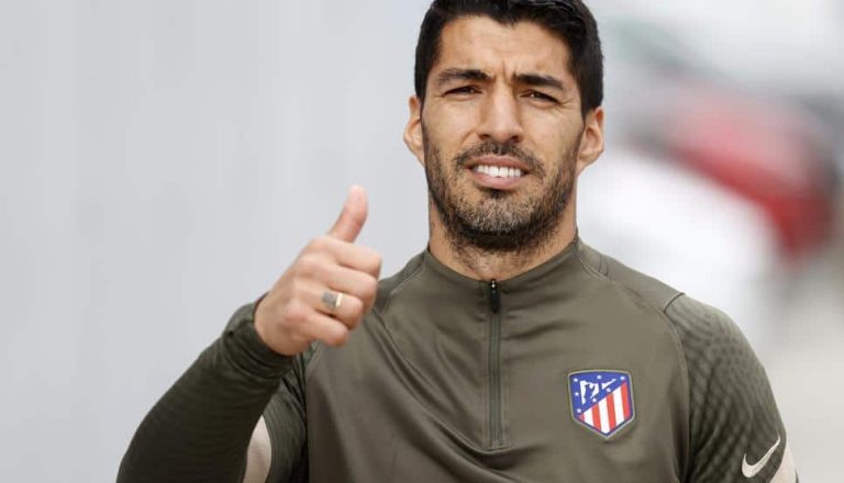 Opciones que tiene Luis Suárez para el futuro