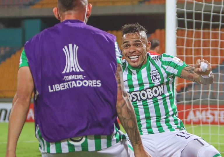 (VIDEO) LIBERTADORES: El ‘Loco’ Álvez anotó para la clasificación ‘verdolaga’