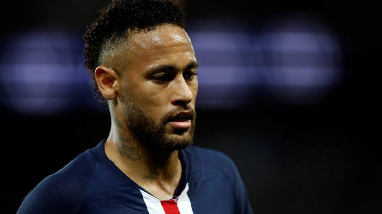 Neymar frena su renovación con el PSG y está dispuesto a volver al Barça