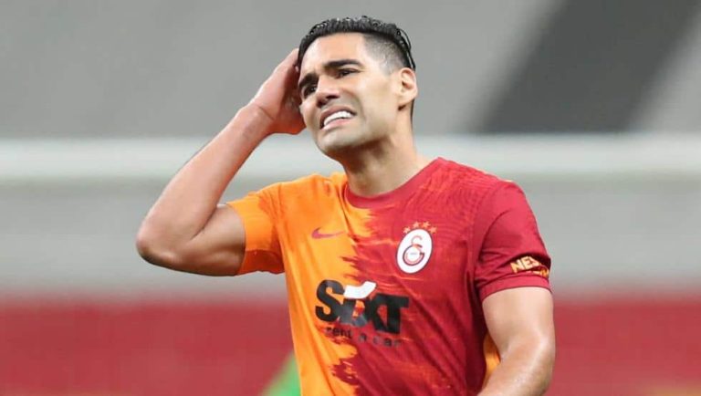 Dolores de espalda: Problemas con Falcao