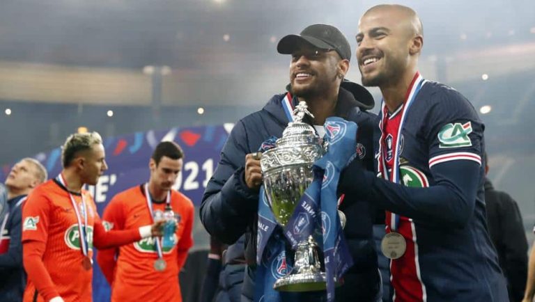 Emotiva dedicatoria de Neymar a su amigo muerto durante la celebración