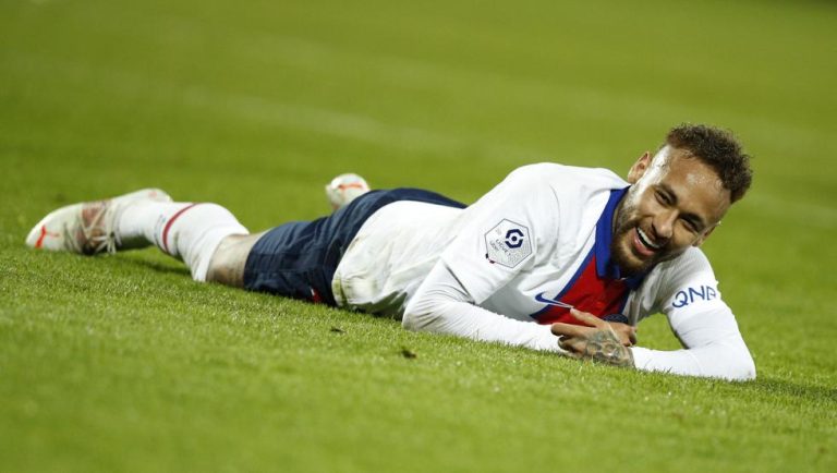 Neymar cierra su peor temporada liguera en Europa