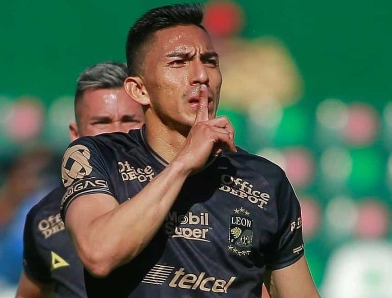 POR SU DOBLETE: Ángel Mena en el 11 ideal de la semana en México