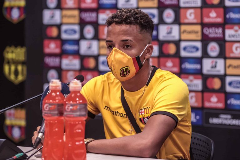 (VIDEO) Byron Castillo: “Vamos muy motivados al Clásico”