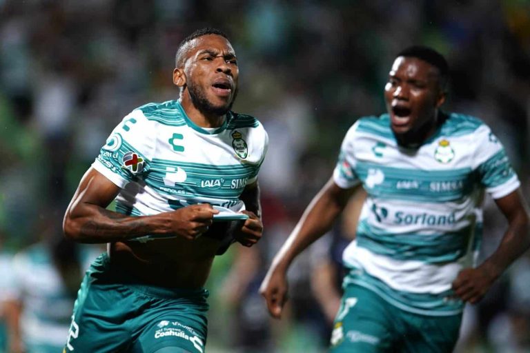 (VIDEO) SIGUE LA RACHA: Gol y asistencia de Ayrton Preciado con Santos Laguna