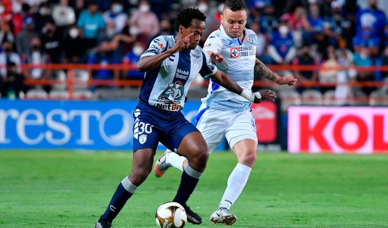 (VIDEO) Romario vs. ‘Cuco’ Angulo: Pachuca igualó ante Cruz Azul