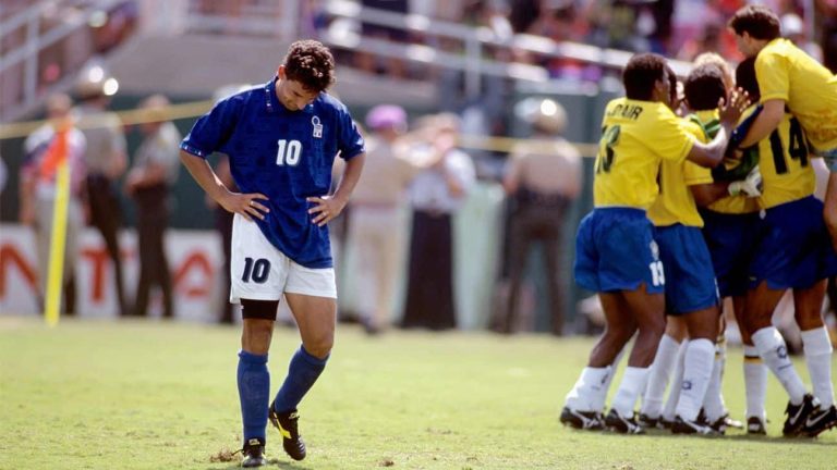 Roberto Baggio: “Sigo sin perdonarme el penal del 94, podría haberme suicidado”