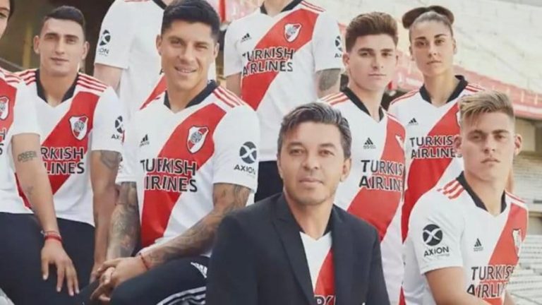 River cumple 120 años: los detalles especiales de una nueva camiseta