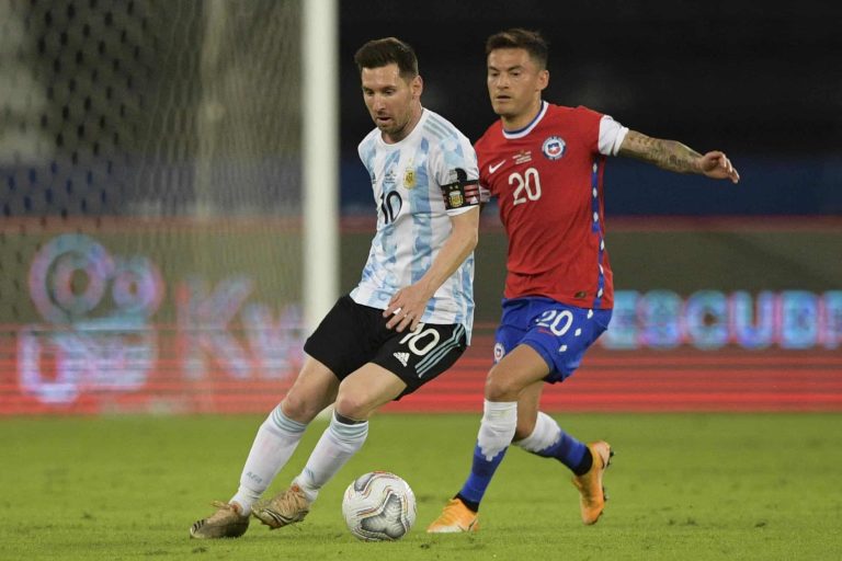 (VIDEO) TAL COMO EN ELIMINATORIAS: Argentina y Chile igualaron en la Copa América