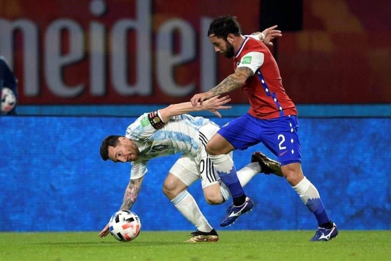 (VIDEO) DE LOCAL Argentina no pudo pasar del empate ante Chile