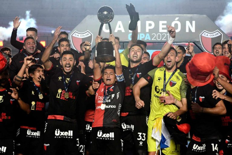 (VIDEO) HISTÓRICO: Colón, campeón del fútbol argentino