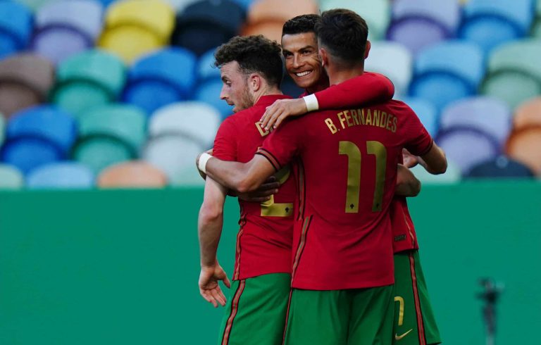 (VIDEO) CON GOL DE CR7: Goleada de Portugal en un amistoso