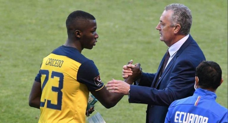 Alfaro: “Moisés está pasando por un proceso de adaptación”