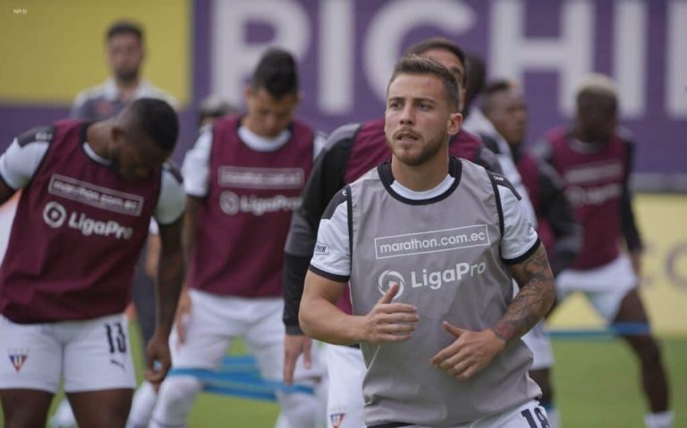 SE QUEDA: Piovi continuará en LDU Quito