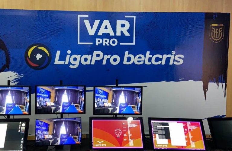 ¡LigaPro y FEF gestionan VAR LIGHT para todos los partidos de la Fase Dos!