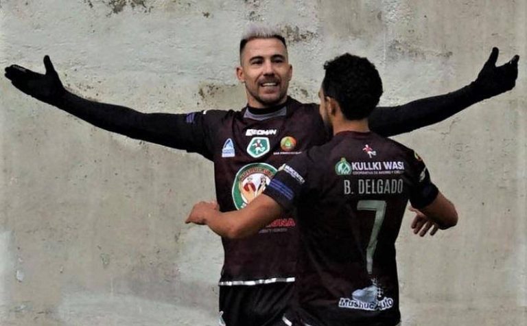 Cerca de IDV: “A Bauman le interesa jugar una copa internacional”