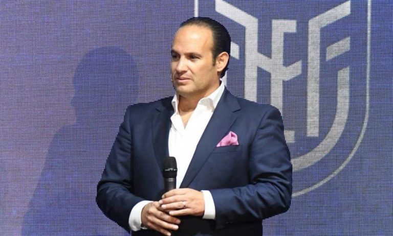 Egas: “Se puede comprar para ver el Ecuador vs Brasil en el cine, pero no en el estadio”