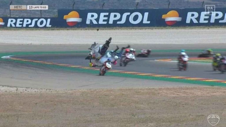 Muere piloto de motos de 14 años tras grave caída