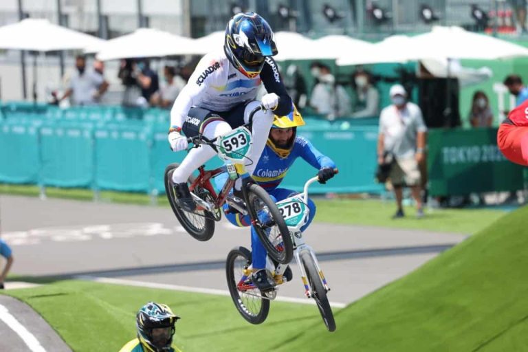 #NTF (VIDEO) JJOO: ¡Alfredo Campos se repone y clasifica a semifinales de BMX!