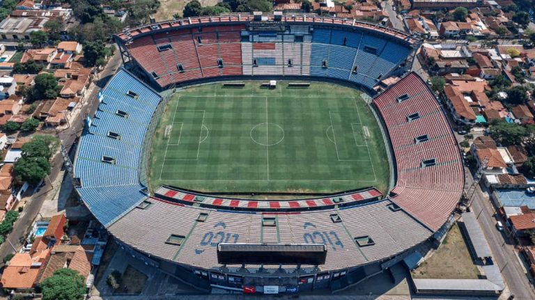 En Paraguay: Los hinchas volverán a los estadios