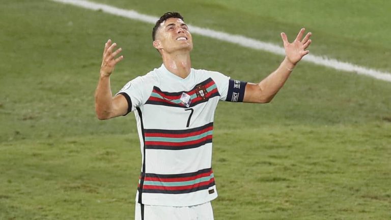 CR7, máximo goleador de la Eurocopa por una asistencia