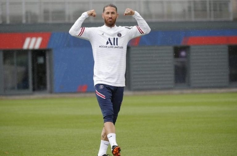 Ramos estará un mes fuera con el PSG por lesión
