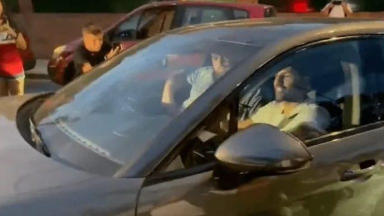 (VIDEO) Messi hizo una cena de despedida con Agüero, Ibai Llanos, Piqué y más